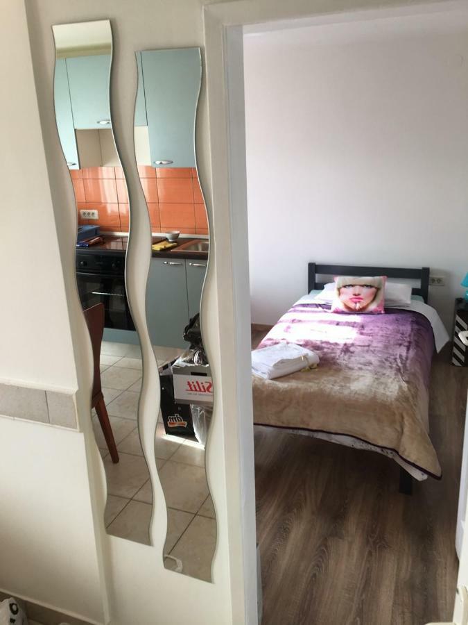 Studio Apartman Bel-Ben Риека Экстерьер фото